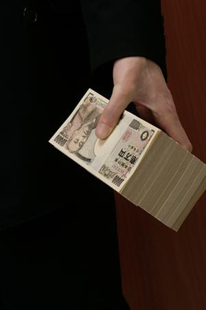 金貨取引の利点と注意点をしっかりと把握